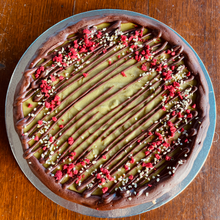 Load image into Gallery viewer, Cake - Deluxe Organic Raspberry, Raw Vegan Gluten-Free