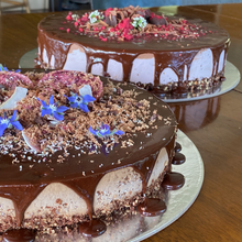 Load image into Gallery viewer, Cake - Deluxe Organic Raspberry, Raw Vegan Gluten-Free