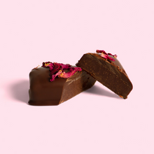 Load image into Gallery viewer, Chocolate - Loco Love, Wild Rose Ganache with Pearl and Goji, 30g Packaged