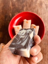 Load image into Gallery viewer, Soap Bar - Peppermint &amp; Charcoal, Peachie Collective, 100g