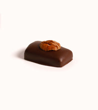Load image into Gallery viewer, Chocolate - Loco Love, Butter Caramel Pecan with Cinnamon, 30g