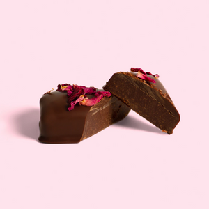 Chocolate - Loco Love, Wild Rose Ganache with Pearl and Goji, 30g Packaged
